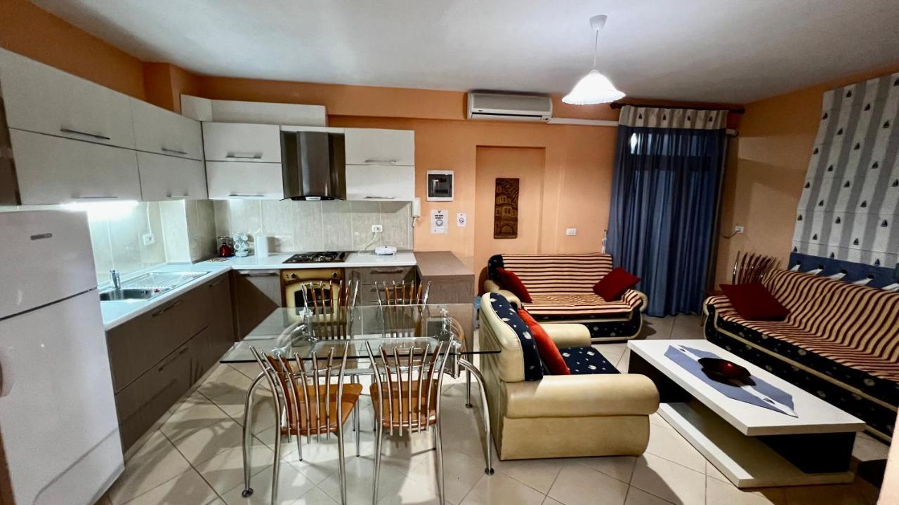 סרנדה Bellas Apartment מראה חיצוני תמונה